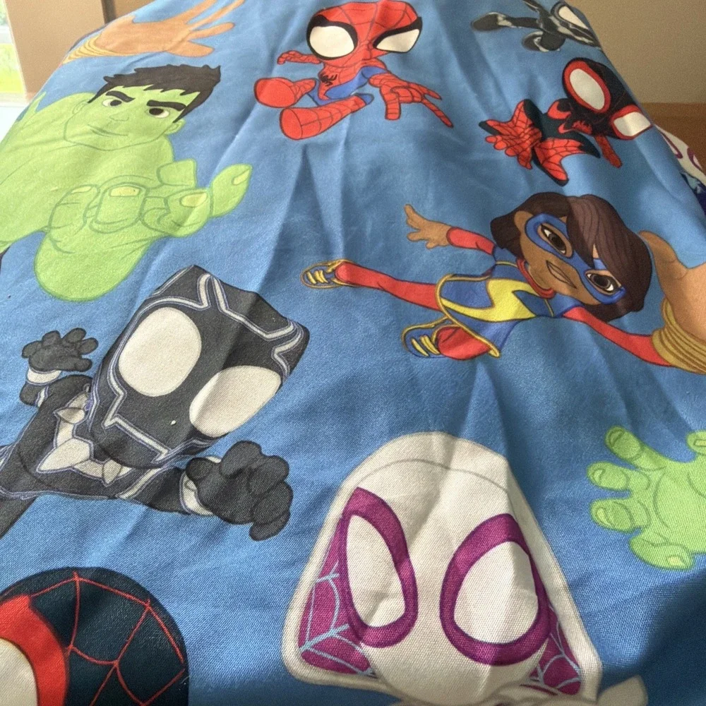 Marvel Spidey Amazing Friends Twin Size Fitted Sheet
